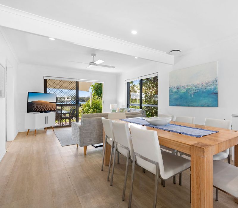 Noosa Riverfont Townhouse